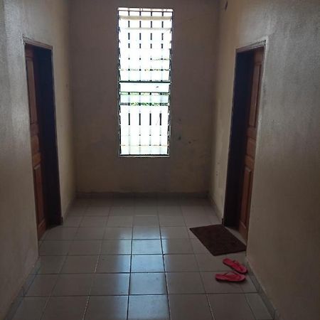 Hôtel Ange Raphael à Douala Extérieur photo